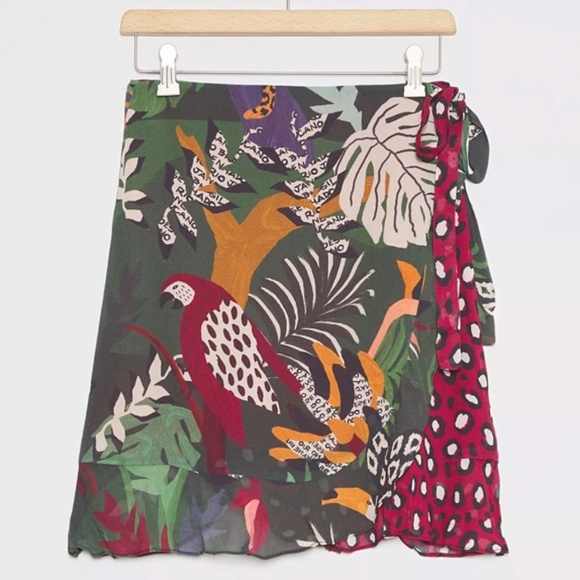 FARM Rio Multicolor Tropical Mini Skirt - Picture 1 of 4
